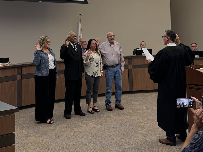 Aldermen Sarah Mettille, Julian Houston, Carrie Hall, and Herb Wyeth take their oaths at Morris City Hall as the FY2025 begins on Thursday, May 1, 2025.