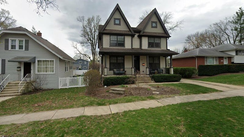 Sale closed in Downers Grove: $1.07 million for a single-family home