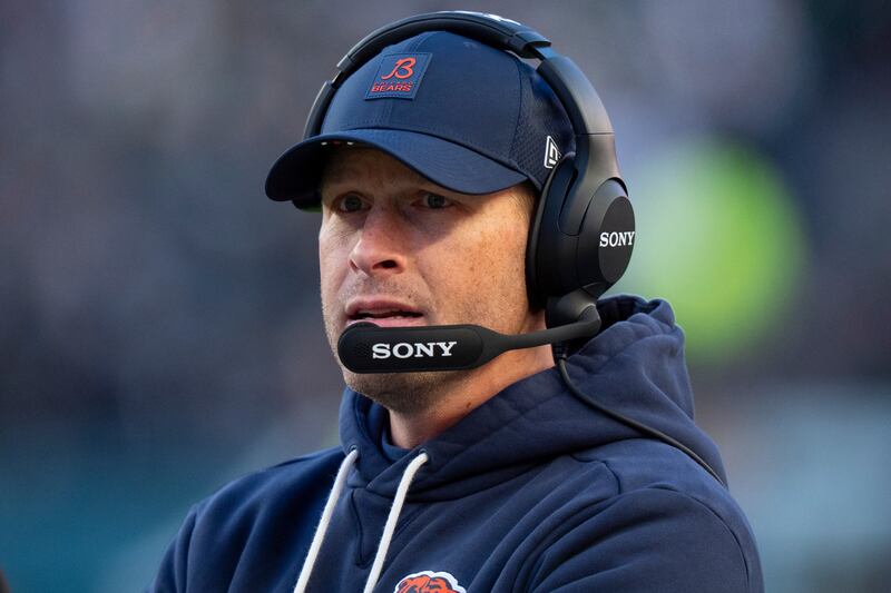Chicago Bears head coach Ben Johnson looks on during an NFL football game against the Philadelphia Eagles, Friday, Nov. 28, 2025, in Philadelphia. (AP Photo/Chris Szagola)