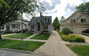 Sale closed in Elmhurst: $792,500 for a single-family home
