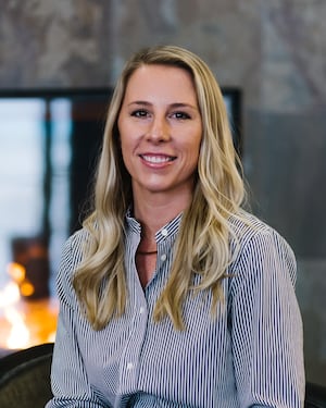 Mlakar of FSB Wealth Group recognized as Distinguished Financial Professional