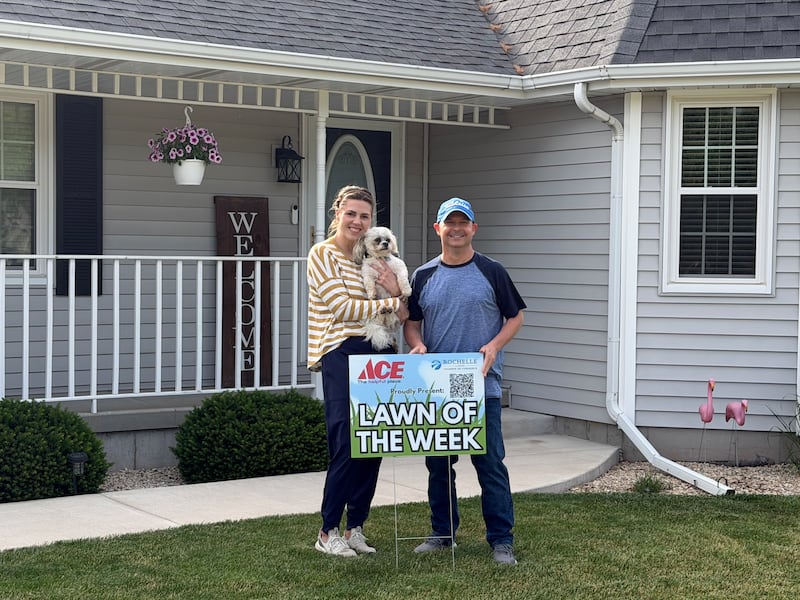 Kris and Jessica Wexell were recently named the first 2026 winners of the Rochelle Chamber of Commerce Lawn of the Week contest.