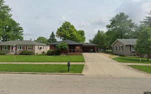 Oswego: Single-family home sells for $400,000