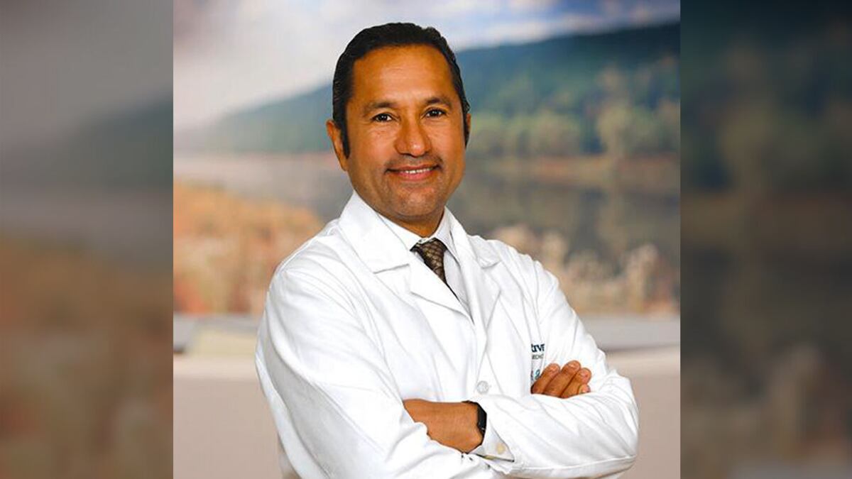 Riverside doctor performs area's 1st multi-lumbar disc replacement ...
