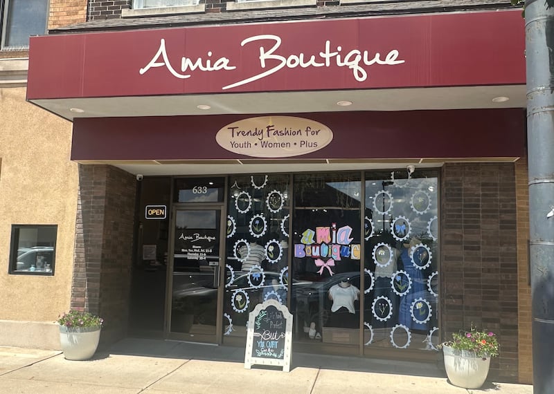 An exterior view of the Amia Boutique store on Friday, May 23, 2025 downtown La Salle. The store announced that it will be permanently closing.