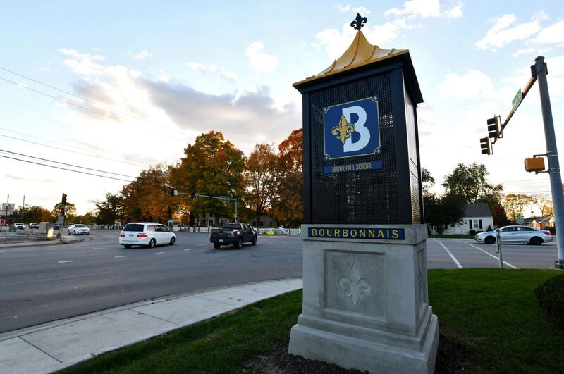 One of the wayfinder signs Bourbonnais installed using funds from a business district. It stands at the intersection of Kennedy Drive and North Street in Bourbonnais. The signs provide information and welcome visitors.