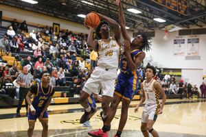 Joliet West claims SPC East title, 20th win with victory over Joliet Central
