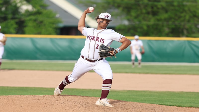 Bryce Lee helps power Morris past Plano in Class 3A Joliet Catholic Regional semifinals