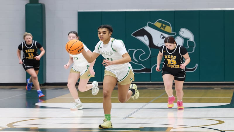 Defensive-minded Bishop McNamara downs Reed-Custer in regional semifinal