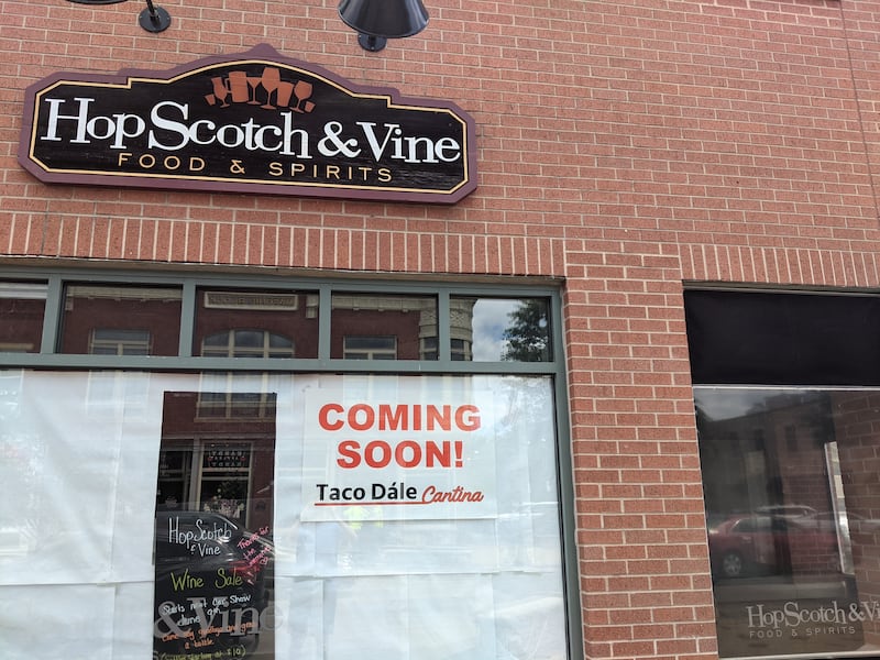 Taco Dále Cantina will open in the space that formerly housed HopScotch & Vine in downtown Plainfield.
In May, the owners of HopScotch & Vine restaurant announced the restaurant would not reopen after being damaged by fire in January.