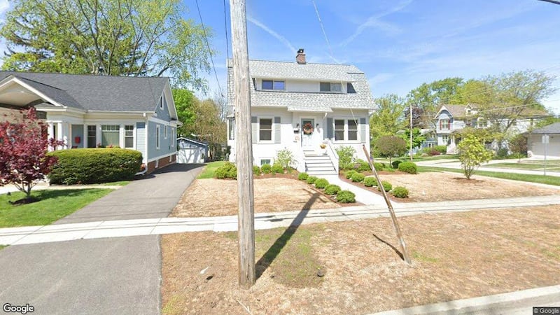Three-bedroom home built in 1922 sells in Wheaton for $620,000