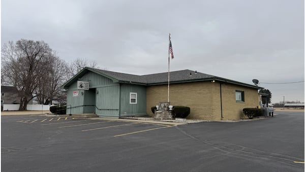 Mendota Moose Lodge hosting “Bounded Together with a Sip” paint night