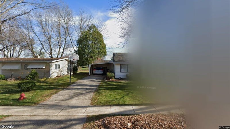 Single-family home sells in Rochelle for $182,000