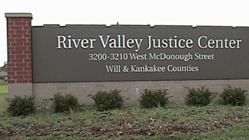 Teen charged with plotting a shooting at a Plainfield school will remain in custody
