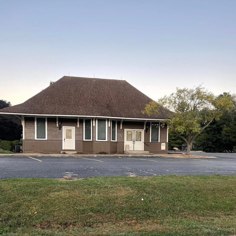 While Brian and Teresa Faber visited a candy store in Galena, they browsed the chocolates and other sweets, but also noticed the atmosphere of the store.