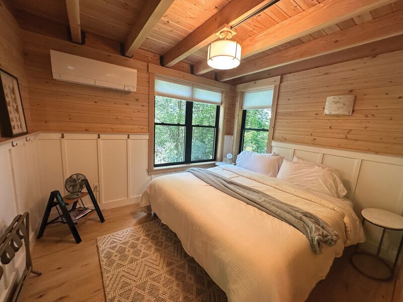 A bedroom in one of the Treehouses at Starved Rock.