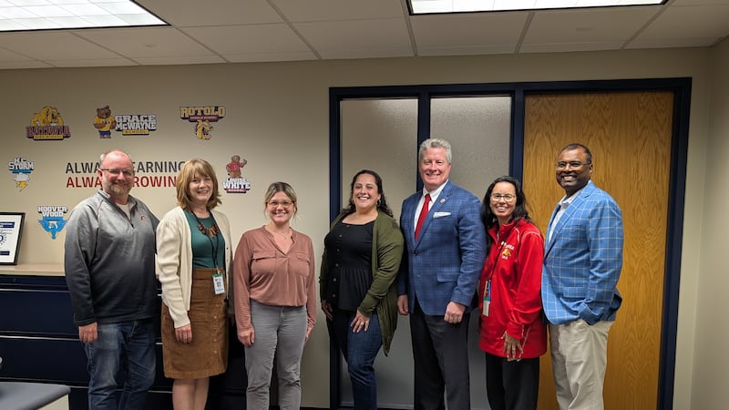 ‘Silenced at every turn’: 2 Batavia school board members abruptly resign, cite lack of responsiveness