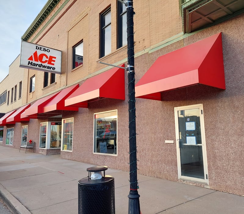 Debo Ace Hardware Peru.