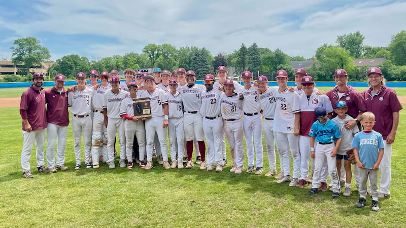 Wheaton Academy piles on Sycamore early, staves off rally for regional title