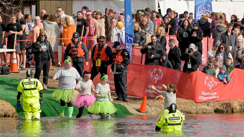 PHOTOS: Taking the Plunge to support Special Olympics