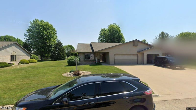 What can $150,000 buy you in Lee County / Whiteside, April 6-12?