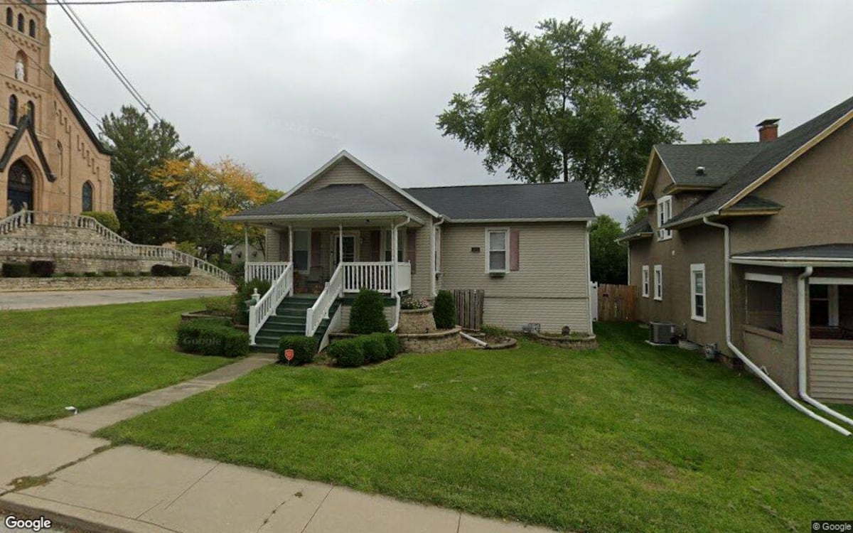 Sale closed in Peru: $139,000 for a single-family home