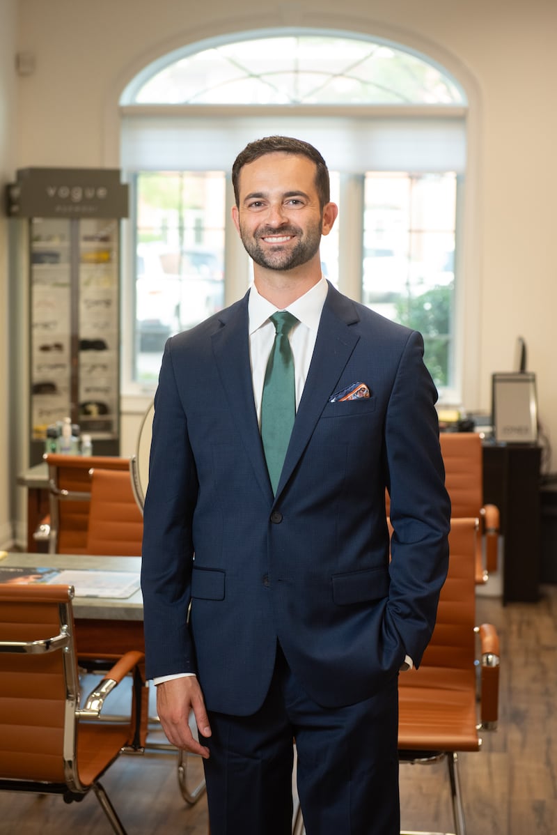 Libertyville eye surgeon Hercules D. Logothetis, MD, has been named a 2026 Castle Connolly Top Doctor, a prestigious distinction awarded to physicians demonstrating exceptional clinical skill and dedication to patient care.