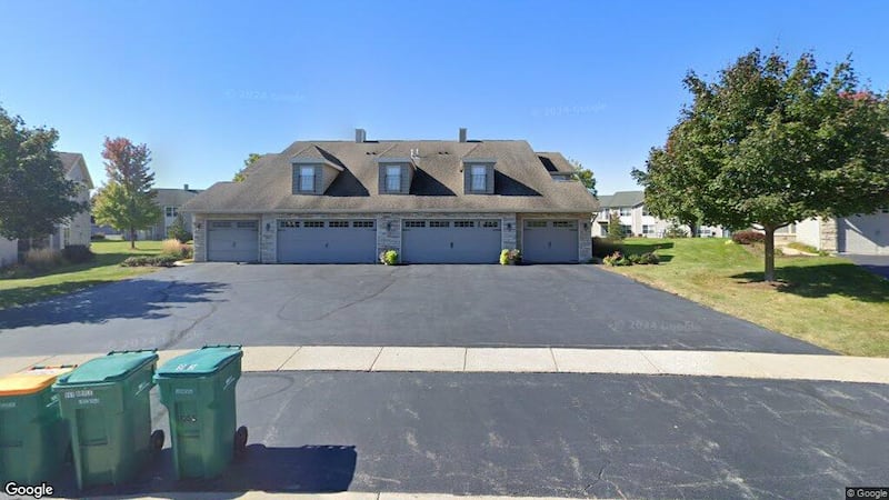Sale closed in Sycamore: $232,000 for a three-bedroom home