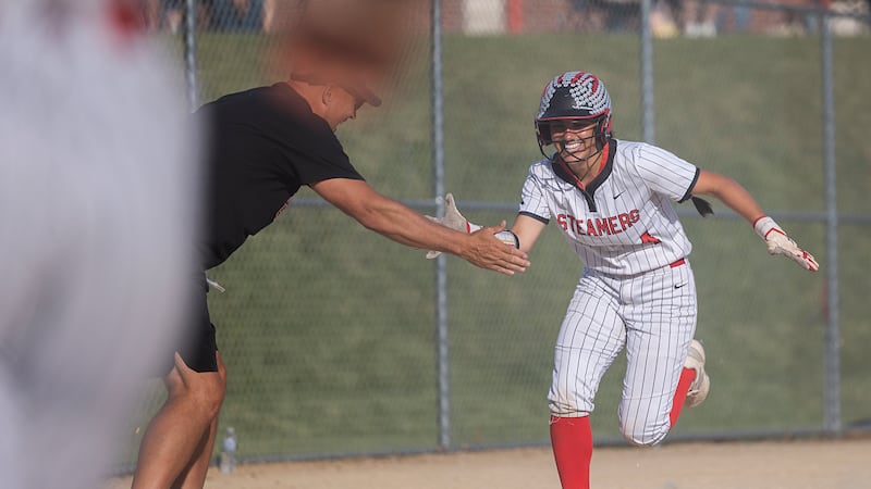 Photos: Fulton softball walks it off against Orangeville in the sectional semi