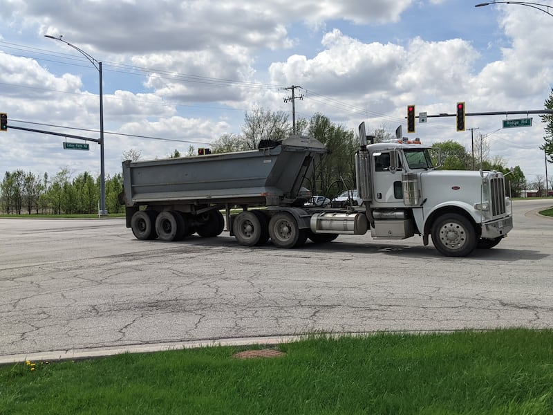 As the area continues to grow, the Kendall County Highway Department is eyeing improvements to Ridge Road from Caton Farm Road to Plainfield Road.
Area residents can find out more about the project by attending a public information meeting in May.