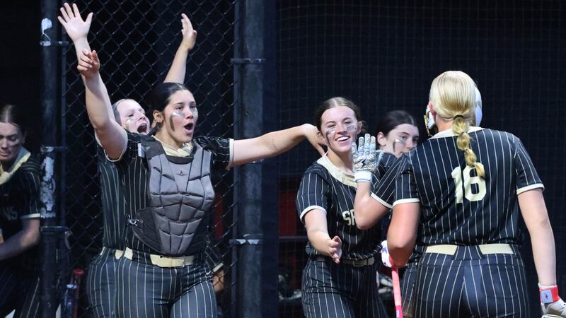Bella Jacob’s no-hitter against DeKalb gives Sycamore coach Jill Carpenter emotional 400th career win