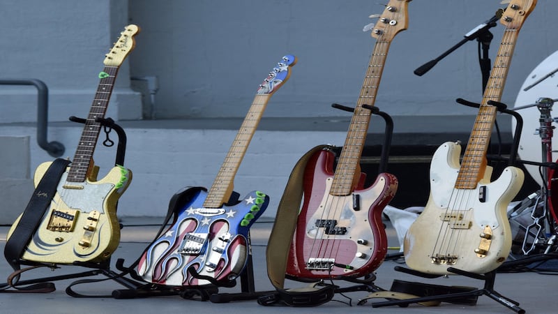 Wild Rose Casino & Hotel Clinton to host Fool House – The Ultimate 90’s Party: The Millennium Tour Friday