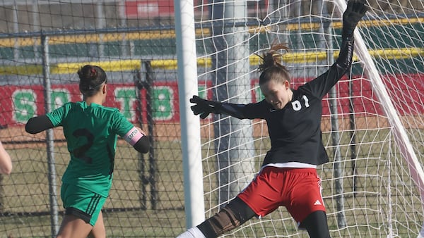 Chloe Carmona strikes 5 times in Ottawa win; Leigha Gammie sets Streator saves record: Times Thursday roundup