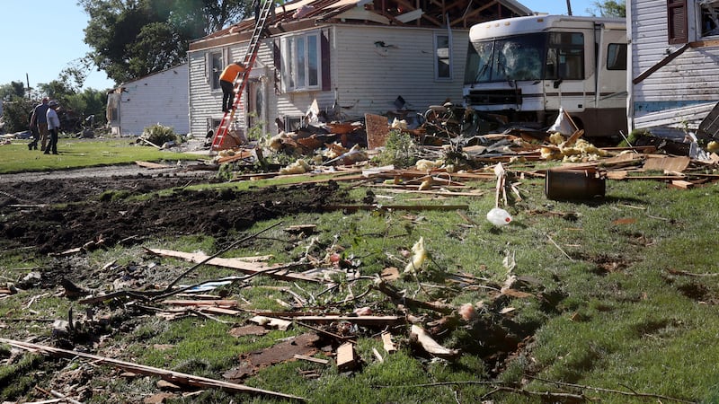 Four people injured, 11 homes damaged after South Streator tornado