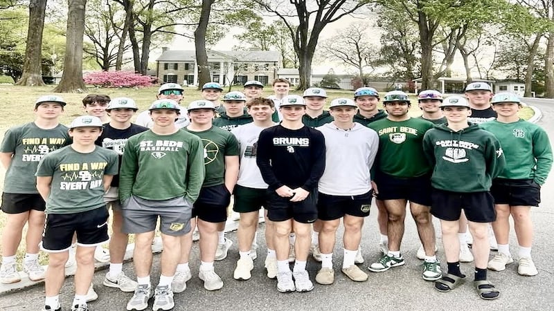 St. Bede baseball team makes memories in Memphis
