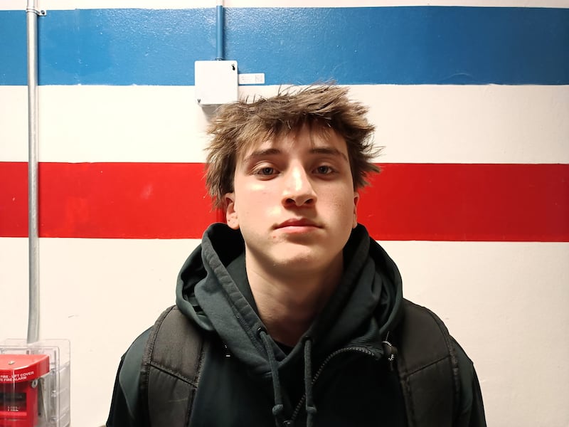 Riverside-Brookfield sophomore Noah VanTholen