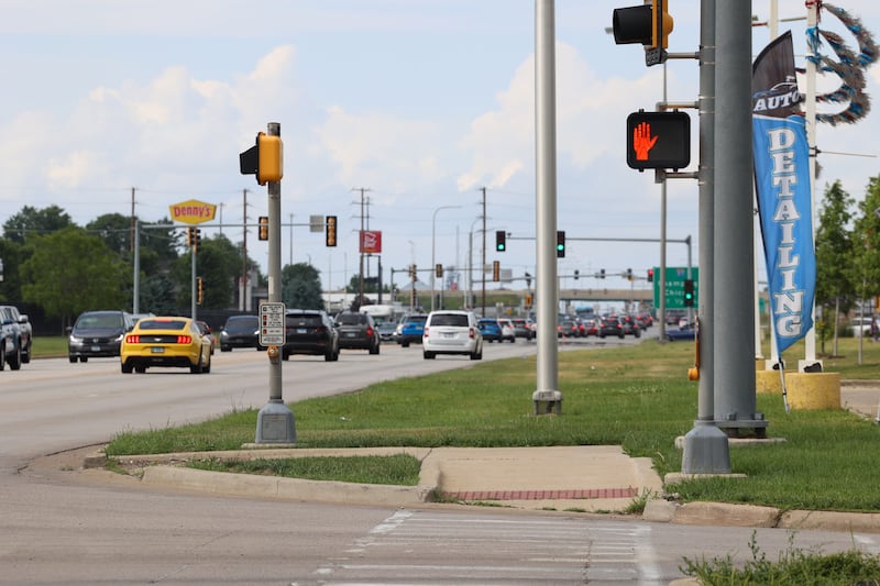 The sidewalk ends along Bradley Boulevard near Armour Road in Bradley. A $3.51 million streetscape upgrade is set for the approximate 1-mile stretch of Bradley Boulevard between Armour Road and East North Street.