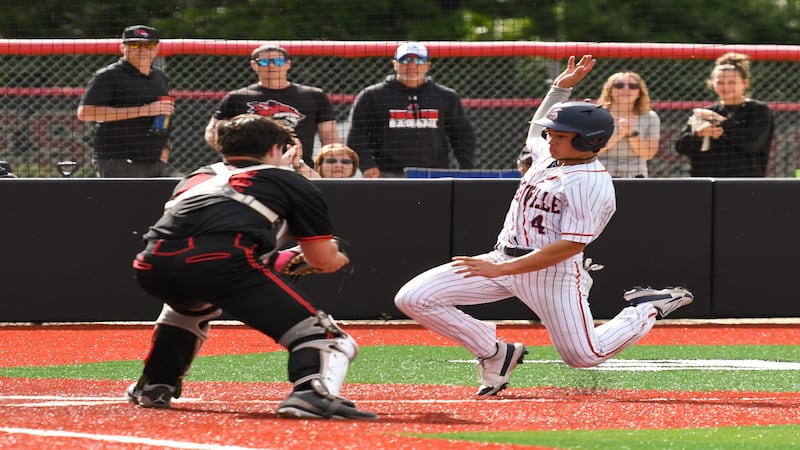 Photos: Yorkville vs. Romeoville baseball in a Class 4A regional semifinal