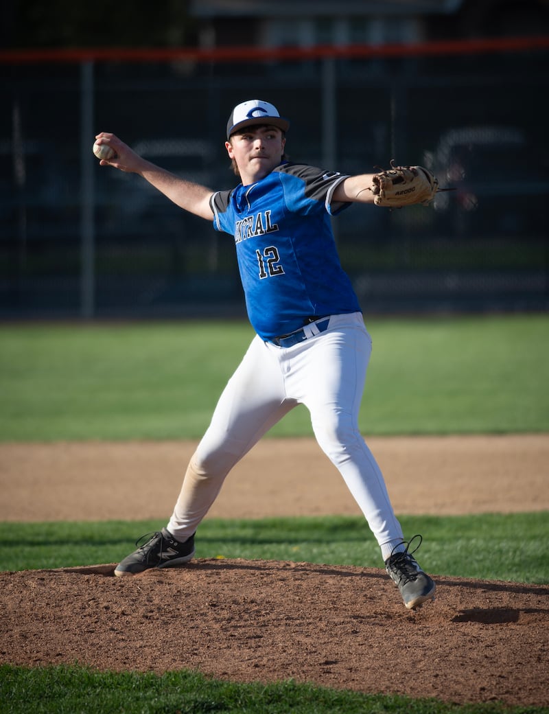 Central's Blake Chandler pitches in a game against Beecher on April 29, 2025.