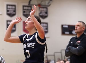 Kennedy Manning’s 3 beats the buzzer, sends Cary-Grove to wild win over Huntley
