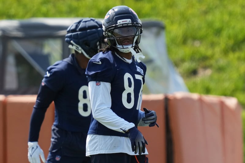Chicago Bears wide receiver Luther Burden III (87) works on the field during the NFL football team's rookie camp in Lake Forest, Ill., Saturday, May 10, 2025. (AP Photo/Nam Y. Huh)