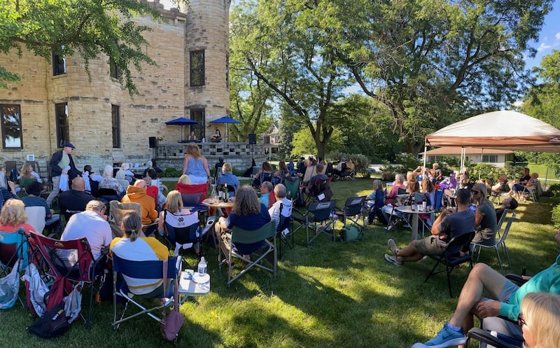 Bishops Hill Winery in Joliet kicks off its second season of “Nashville on the Hill” this Sunday.