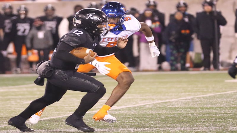 CCL/ESCC football notes: Fenwick’s Jamen Williams signs to play quarterback at UIndy