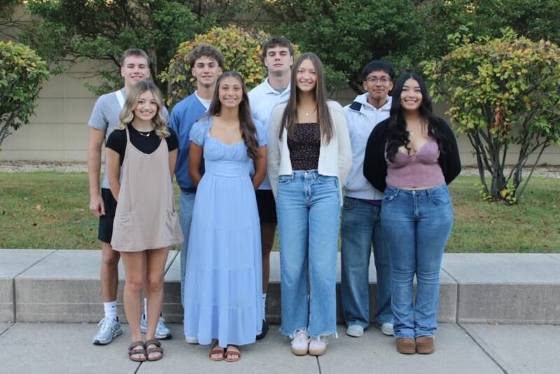 Seniors: Ashley Dickey, Ava Horner, Audyn Kemp, Angel Perez, Van Gerber, Frank Nasca, Brode Metzger, and Emmanuel Nambo.