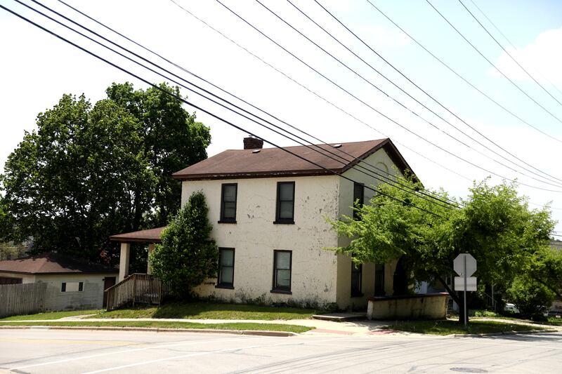 Owners of 180-year-old Barry House will seek city‘s permission to demolish at next council meeting