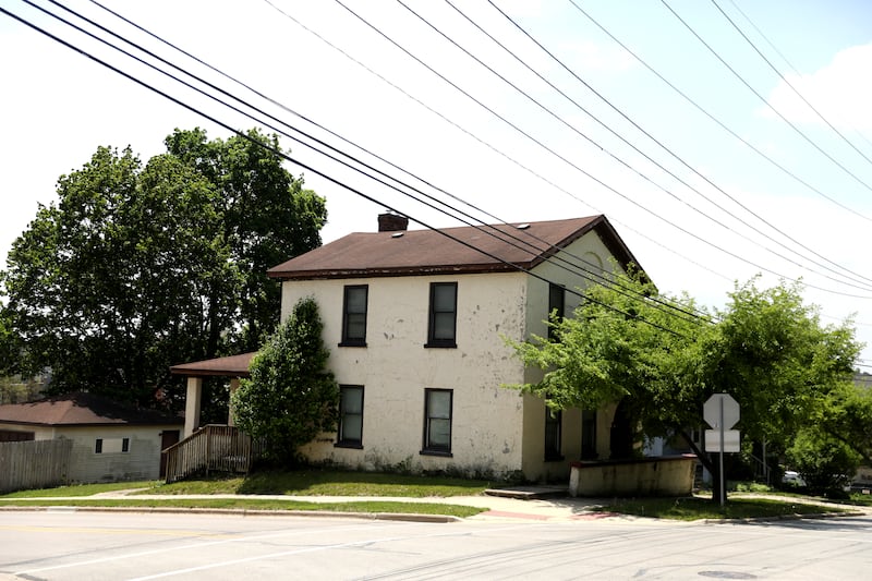 Owners of 180-year-old Barry House will seek city‘s permission to demolish at next council meeting