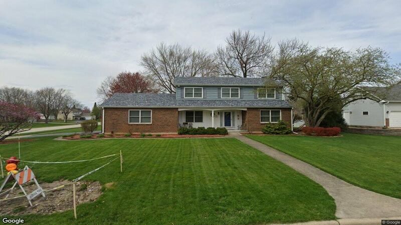 Single-family home in Aurora sells for $439,000