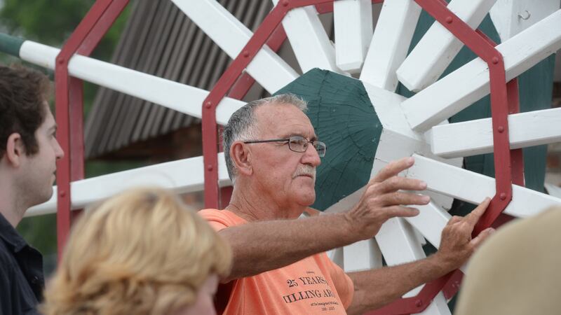 De Immigrant marks 25 years as Fulton’s authentic Dutch windmill
