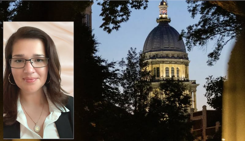 Veronica Garcia-Martinez is running for the Illinois General Assembly in District 70.