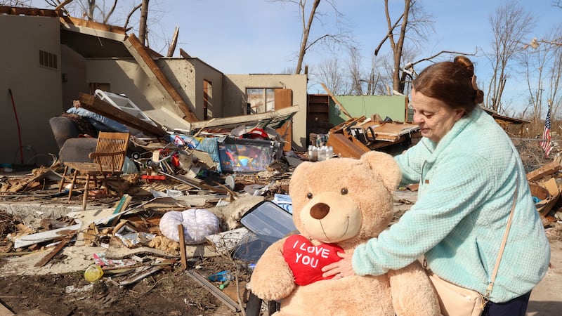 Pritzker tours Aroma Park destruction, pledges help
